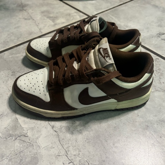 Nike Brown and White Casual Sneakers - Picture 5 of 6